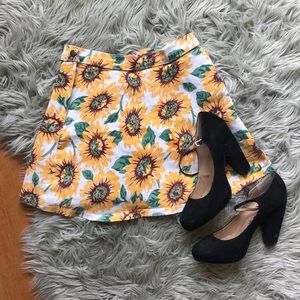 Small American Apparel Sunflower Circle Skirt